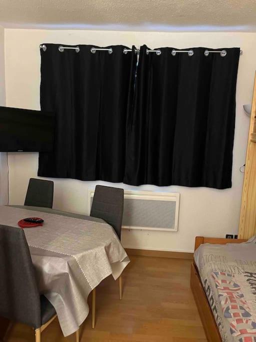 Charmant Studio A Font-Romeu Avec Place De Parking Ngoại thất bức ảnh
